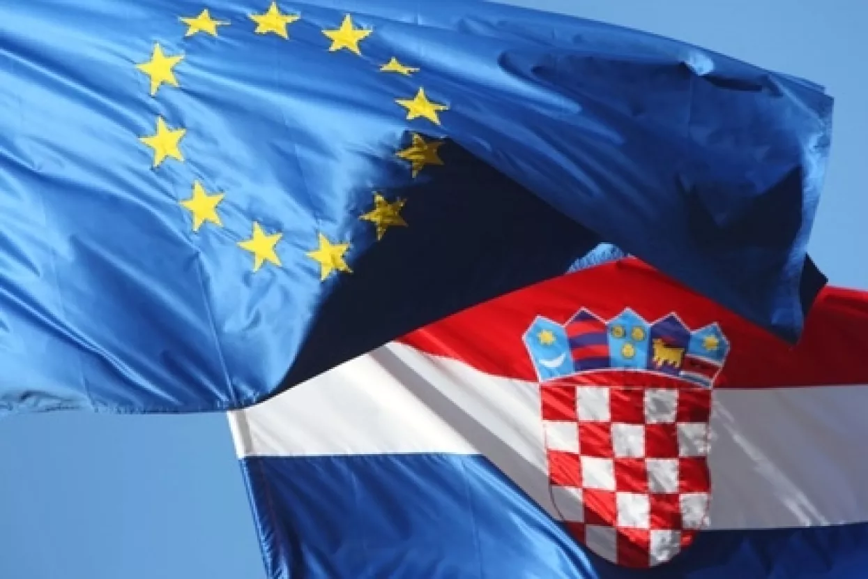 Održivost vanjskog i javnog duga te prilagodba Hrvatske trži&scaron;tu rada zabrinjava Europsku komisiju