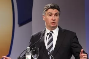 Milanović: Hodamo po samom rubu, izabrati osobu bez demokratskog legitimiteta opasno je za demokraciju