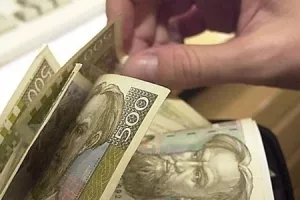 Zaposlenici u zračnom prijevozu s najvišom satnicom u listopadu
