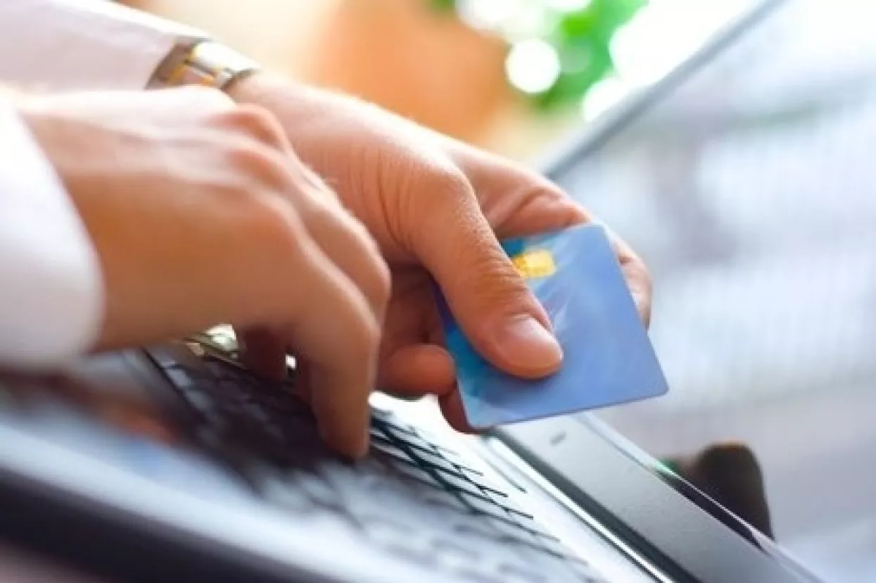 Online šoping sve popularniji