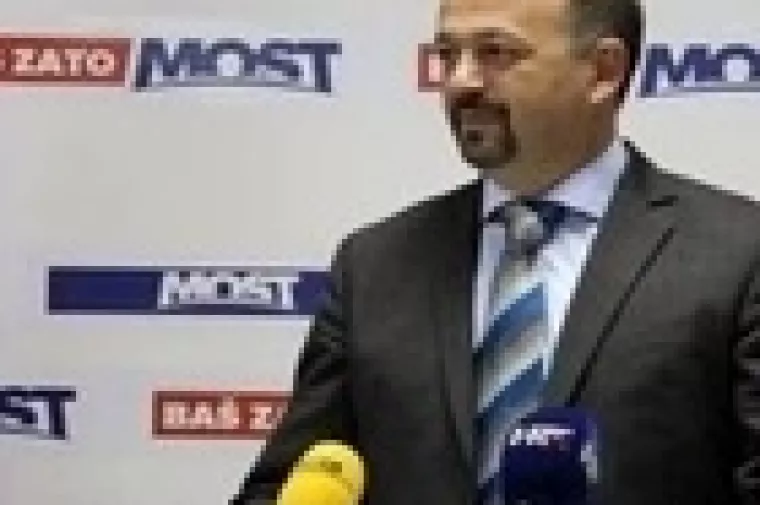 Hvala Lovrinoviću što  je 12 ekonomista natjerao na reakciju