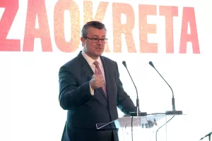 Orešković: Razmatramo korištenje 2. mirovinskog stupa za smanjivanje duga autocesta