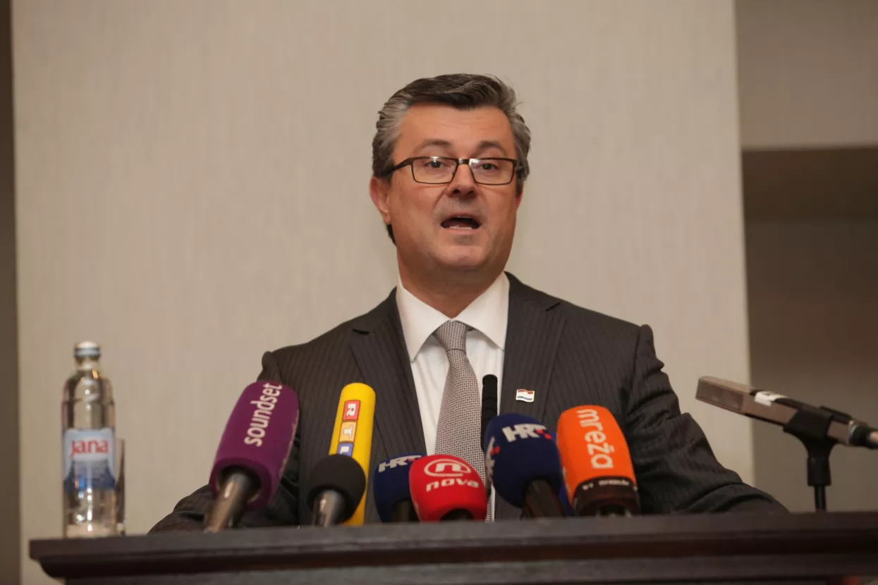 Ore&scaron;kovićevo "ostanite gladni" studentima, moglo bi se shvatiti i doslovno