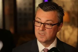 Premijeru, vrijeme je da ispunite prazan slajd iz Power Pointa