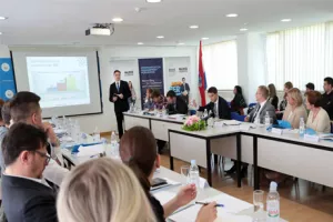 Sinergija tržišta rada i visokog školstva je polažišna točka za uključivanje mladih u poslovnu zajednicu