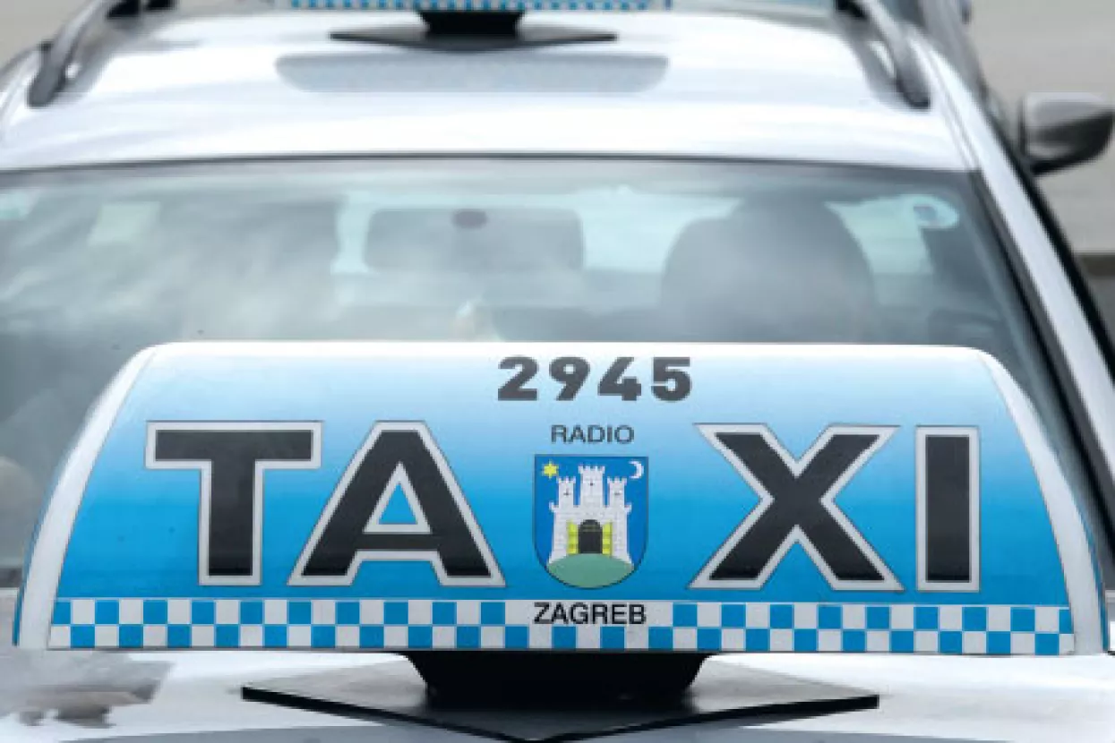 Radio taxi Zagreb - Zajedničkom nabavom svaki taksist može uštedjeti 20.000 kuna na godinu