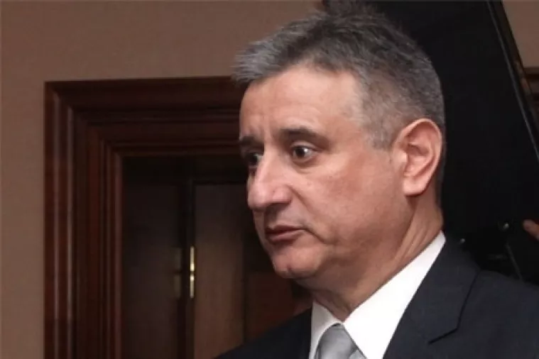 Karamarko: Bilo bi najbolje da premijer, Petrov i ja odemo iz Vlade