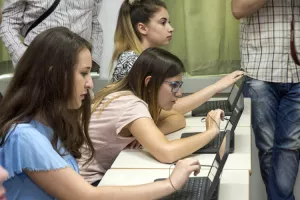 Microsoft Hrvatska i CARNet u Metkoviću otvorili Učionicu budućnosti