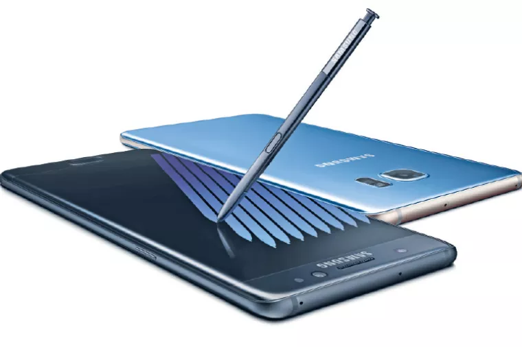 Samsung u problemu s novim Galaxy Note 7, a Apple na tržište pušta Iphone 7