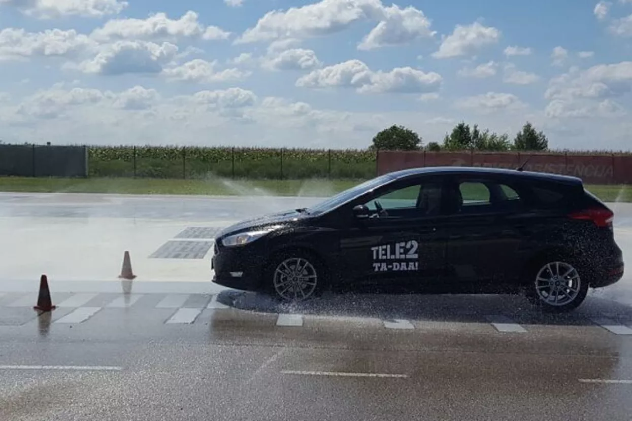 Tele2 djelatnici pro&scaron;li &scaron;kolu sigurne vožnje