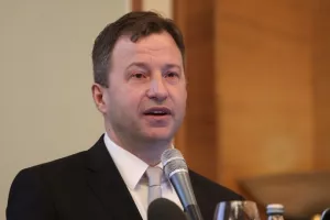 Panenić: MOL-u u interesu zatvaranje sisačke rafinerije, Hrvatskoj i Ini nije
