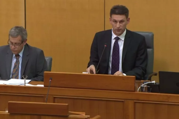 Božo Petrov novi predsjednik Hrvatskog sabora