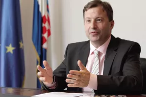 Panenić podsjeća Hernadija: MOL nije vlasnik, nego jedan od dioničara Ine