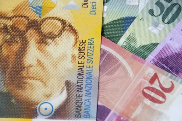 Franak: Presuda Suda EU 'otvara vrata za ništetnost svih ugovora u švicarcu'