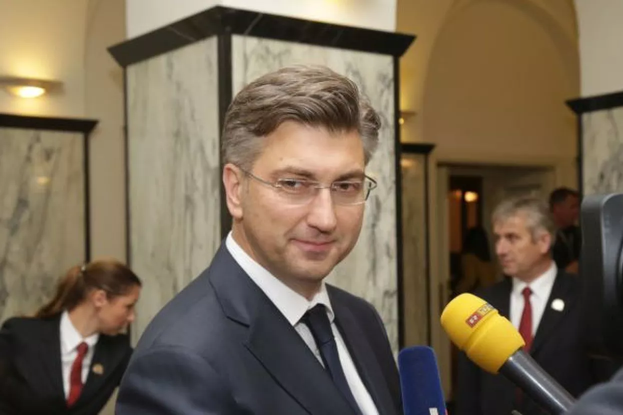 Plenković: Želimo da Ina bude akter šire od hrvatskih okvira, razmišljamo o inicijalnoj ponudi dionica HEP-a