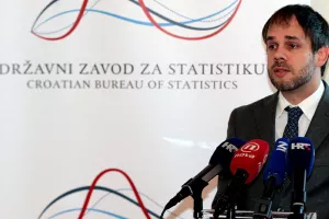 Hrvatsko gospodarstvo u zadnjem tromjesečju 2016. raslo gotovo dvostruko brže od prosjeka EU