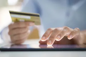 HUB pokrenuo obrazovni e-program za mlade 'Online plaćanja'