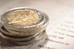 Nastavljen pad kredita poduzećima za obrtna sredstva i investicije
