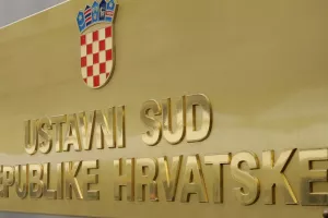 Za tri mjesta u Ustavnom sudu 12 kandidatura