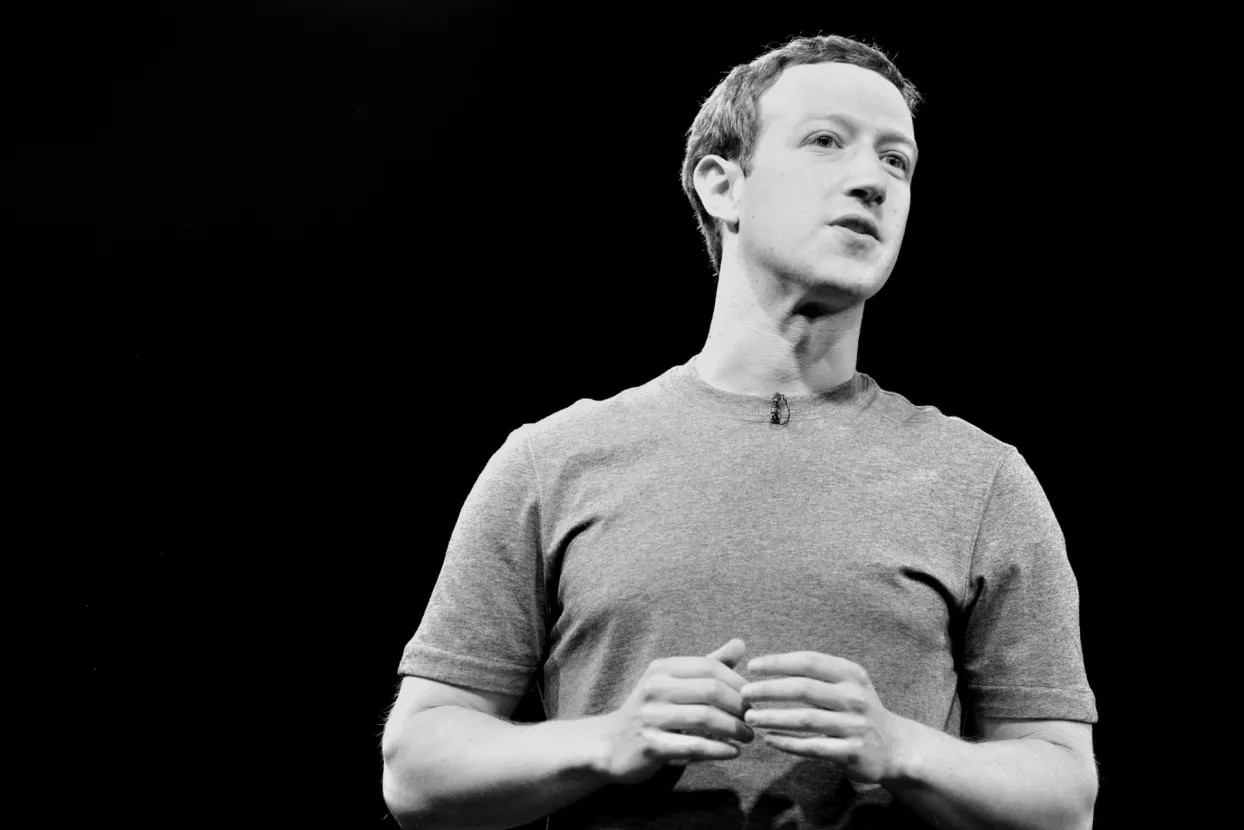 Nakon vala nasilja na Facebook Liveu, tvrtka zapošljava 3000 ljudi za filtriranje sadržaja