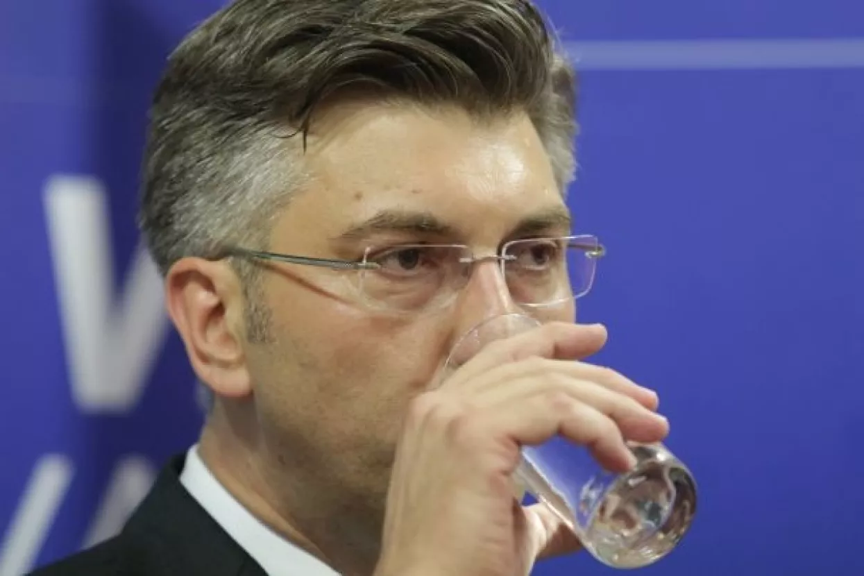 Plenković odbacio 'monstruoznu tezu' da &scaron;titi kriminal, Todorića