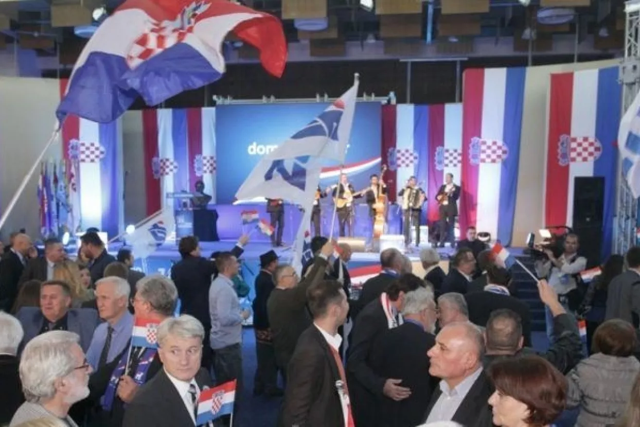 HDZ osvojio većinu u vijećima 12 većih gradova, SDP u pet