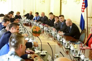 Lovrinčević u NO HPB-a i druga razrješenja i imenovanja sa zatvorenog dijela sjednice Vlade
