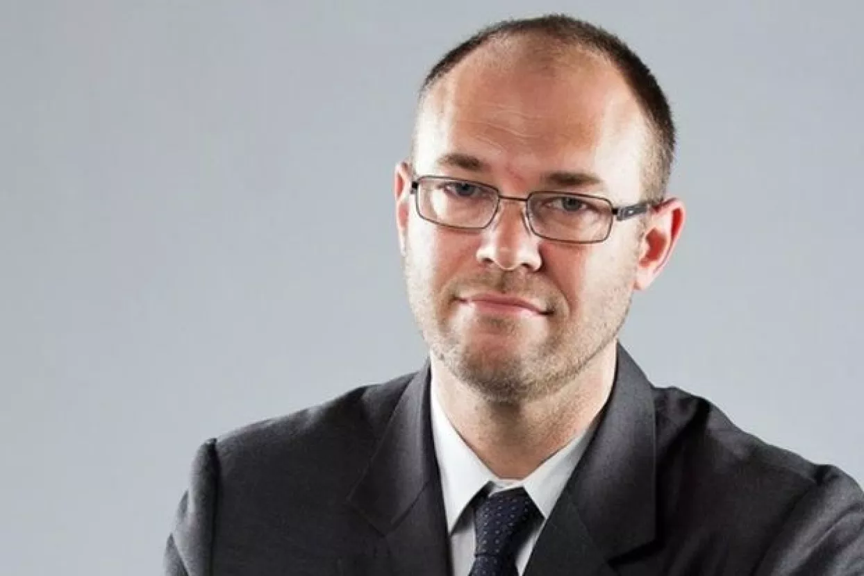 Stier dao ostavku