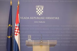 Vlada RH: Sav potreban novac za liječenje djece bit će osiguran iz proračuna