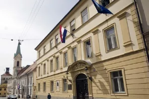 Konstituirajuća sjednica zagrebačke Gradske Skupštine prekinuta prije nego je započela