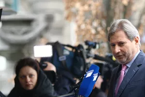 Hahn: Srbija još u ranoj fazi EU pregovora