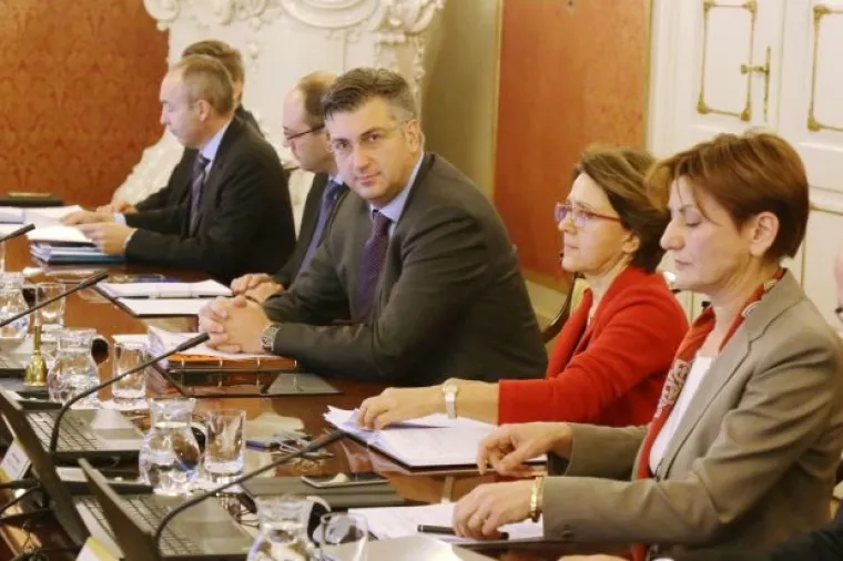 Vlada podržala nabavu lijeka Dinutuximab i izgradnju helikopterskih poligona u bolnicama