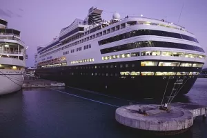 BBC: Dubrovnik 'stenje pod teretom turističkog vala'