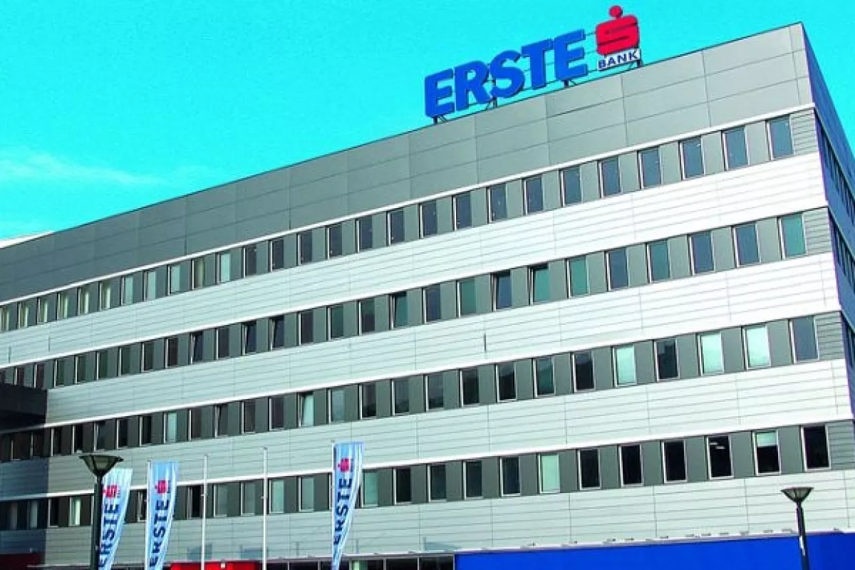 Rezervacije za Agrokor srušile dobit ESB grupe