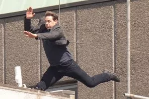 VIDEO: Tom Cruise ozlijeđen na snimanju nove 'Nemoguće misije'