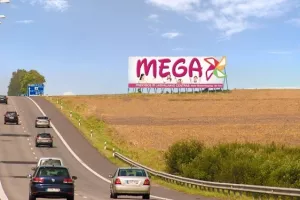 Od danas zabrana oglašavanja na češkim autocestama
