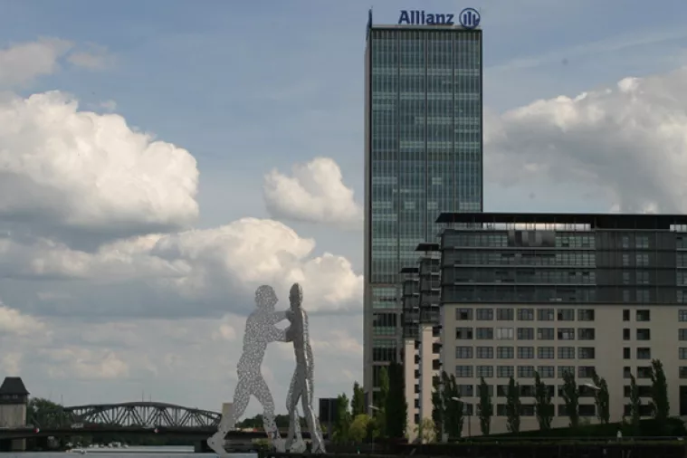 Kineske kompanije 'bacile oko' na Allianz; razgovore prekinule regulatorne zapreke