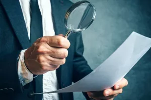 Miodrag &Scaron;ajatović: Koja će nas vlada napokon naučiti plivati odjevene i u cipelama