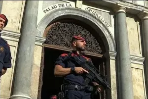 VIDEO: Brutalno gušenje referenduma o neovisnosti Katalonije