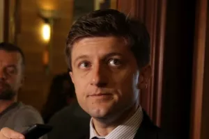 Oporba: Marić je 'inficiran', brojke lo&scaron;e, a povjerenstvo nužno