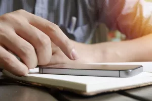 HP nabavlja 2500 pametnih telefona za digitalne poštare