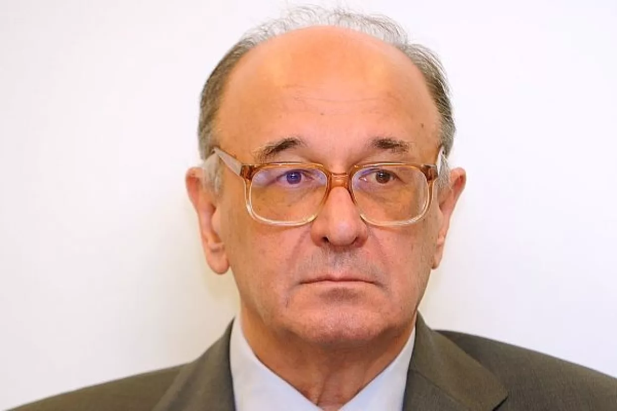 Sabor prima šest SOR-ovaca