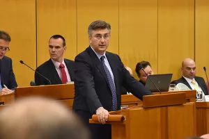 Plenković predstavio proračun za 'podizanje životnog standarda'