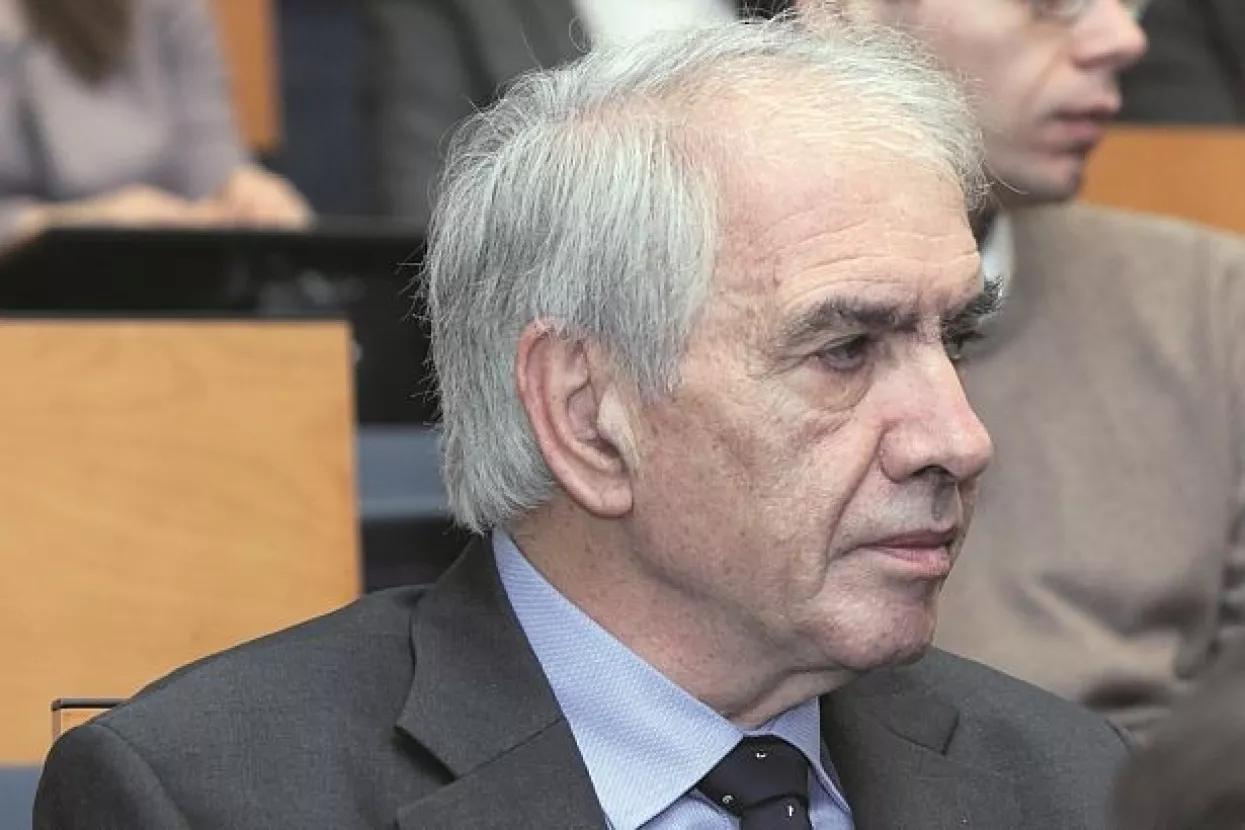 Rohatinski napisao knjigu o povezanosti percepcije vremena i ekonomskih procesa