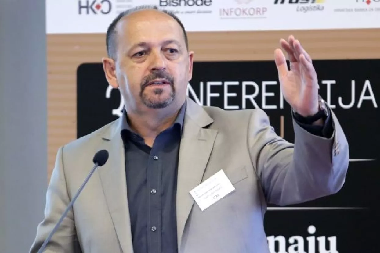 Lovrinović: Agrokor je najveći sigurnosni problem u RH, preko njega se ostvaruju tuđi geostrate&scaron;ki interesi