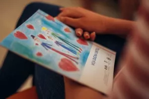 'Političko-ideološka agenda': U vrtiće i škole stiže slikovnica o istospolnim obiteljima
