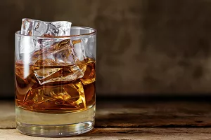 Znanstvenici ustanovili da alkohol trajno oštećuje DNK i uzrokuje rak