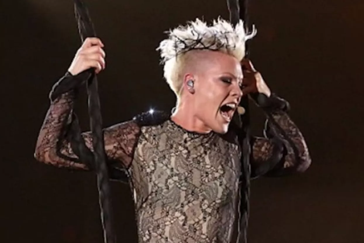 VIDEO: Pink će pjevati himnu na ovogodišnjem Super Bowlu