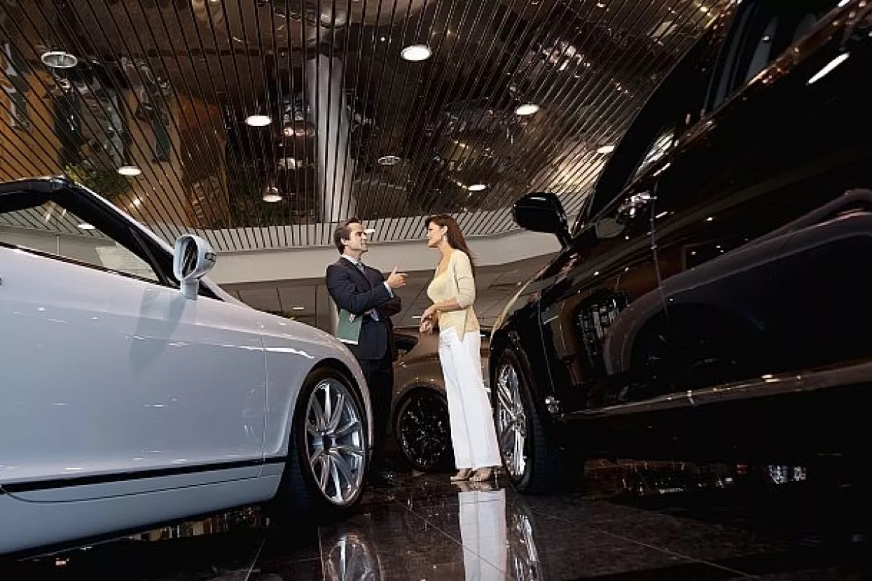 Zbog promjene trošarina i PDV-a prodaja automobila skočila 31 posto