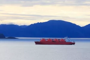 Jakovčić uz Krčane: LNG terminal može biti na još 3 lokacije gdje su već 'uništeni zaljevi'